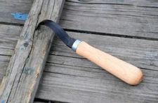 Garden knife scraper garden brush bent from Poland