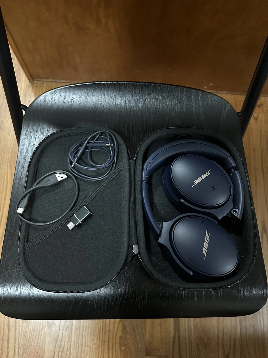 Bose QuietComfort 45 Headphones Limited Edition Midnight Blue.