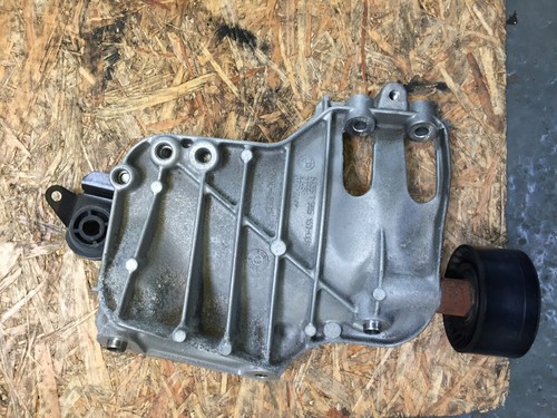 Original BMW F10 F11 Lagerbock Aggregateträger Klimakompressor 7585167