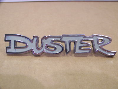 1972 - 76 PLYMOUTH DUSTER FENDER / REAR TAIL PANEL EMBLEM #3680304 73 74 75