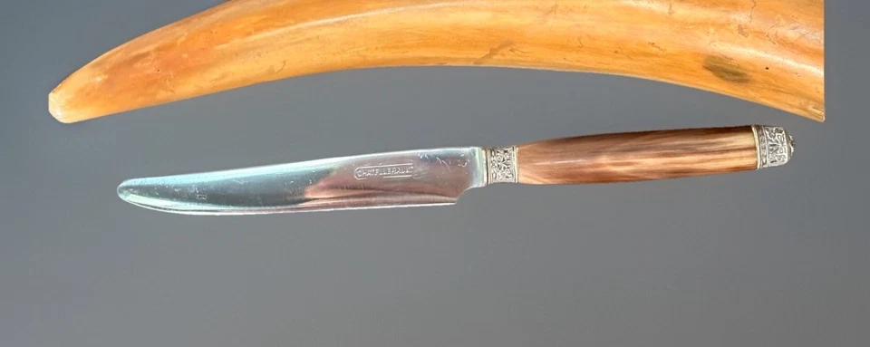 VTG 12 Chatellerault Sterling Silver Cuff/Crown/Horn Handle Knives INOX Blade - Image 2 of 4