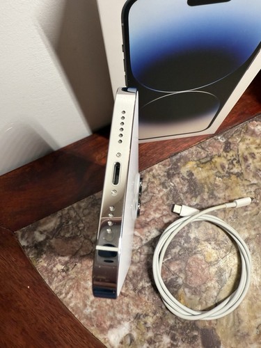 Apple iPhone 14 Pro Max - 128GB - WHITE Unlocked, IN GREAT CONDITIONS! used - Photo 13 sur 19