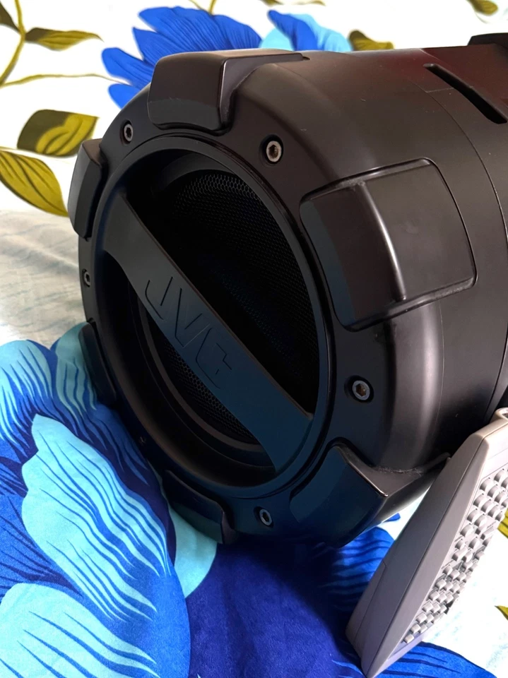 JVC RV-NB100B Boomblaster, DAB+, Bluetooth, CD, USB. Funktioniert, ungeprüft auf DAB. - Bild 4 von 4