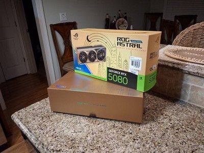ASUS ROG Astral RTX 5080 Dhahab Gold Edition - 16GB GDDR7 - CIB Collector s Set