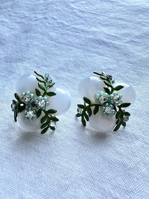 Vintage 1950s Haskell? Style Clip On Earrings With Blue Cabachons And Flowers