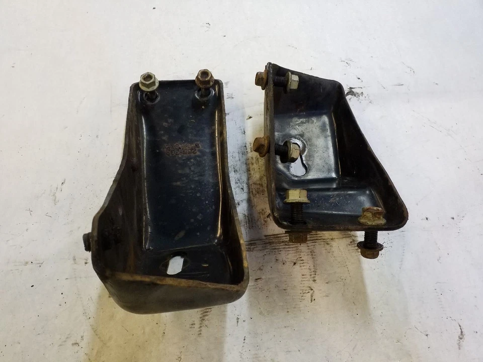 Juego de soportes de montaje de motor de 5,0 L | Se adapta a Ford F150 / Bronco 1994-1995 Foto 3 de 4