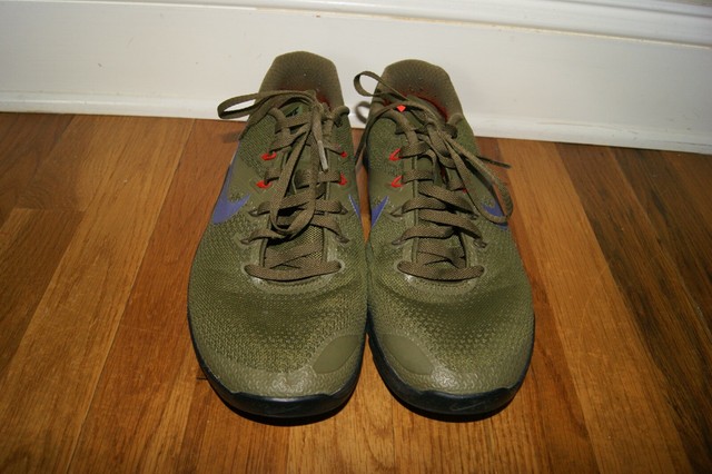 nike metcon 4 olive