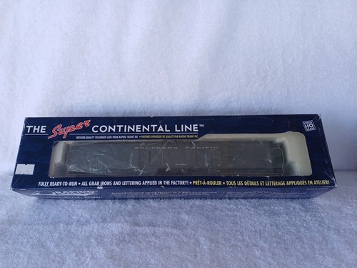 Rapido HO 106080 Continental Line Southern Pacific Gepäckwagen mit Beleuchtung #6609 | Zustand: Used