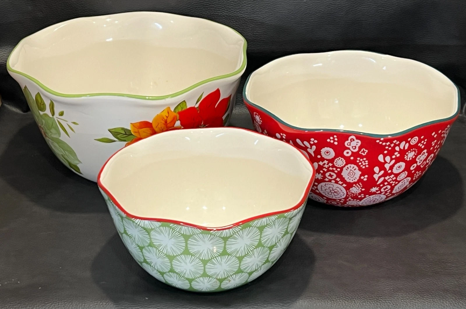 Pioneer Woman Holiday Floral 3-Piece Nesting Bowls | Rustic Farmhouse
