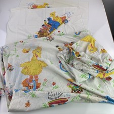 Vtg Sesame Street Twin Flat  Fitted Sheets  2 Pillow Cases linens bedding