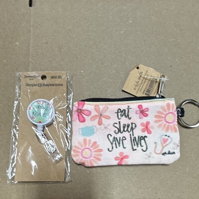 Shannon Road Gifts Floral 2pc Zip ID Holder/Badge Reel Set  (New Item Old Stock)