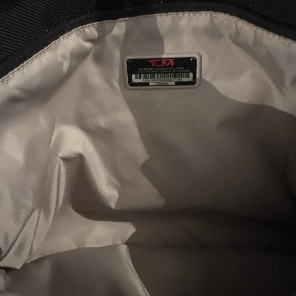 Tumi Prospect 73226D 15.5" Black Business Briefcase Laptop