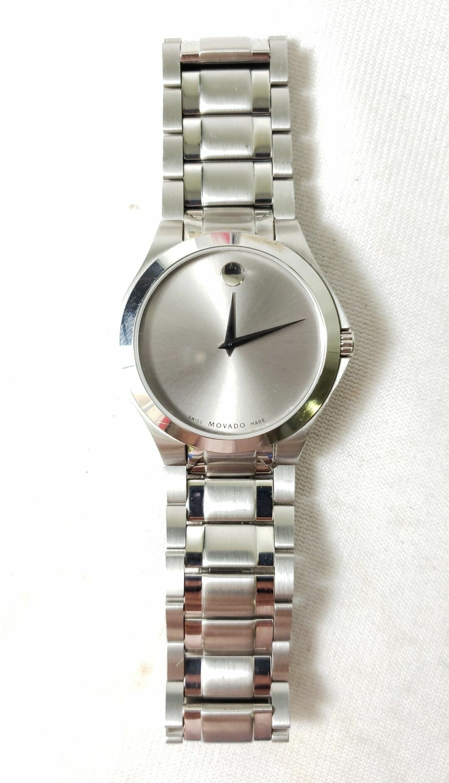 movado museum sapphire