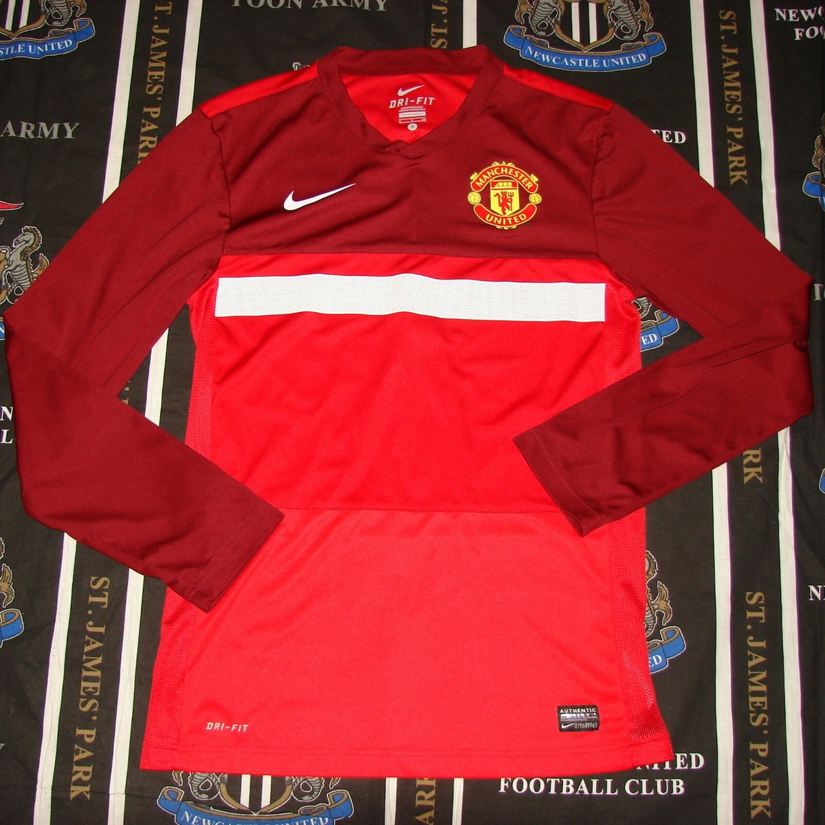 Manchester United Prematch Training Football Top Shirt Jersey Nike