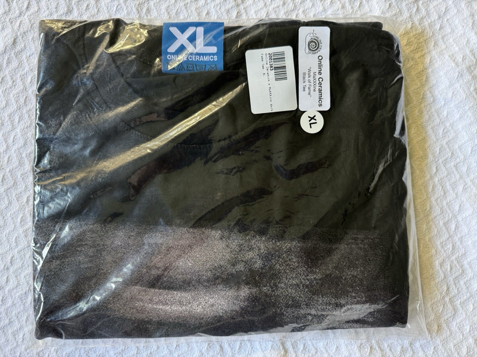 Online Ceramics A24 MaXXXine Walk Of Fame Tee in XL - Soft Unisex Vintage Style-image