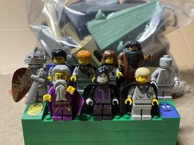 Vintage LEGO Harry Potter Hogwarts Castle Set 4709 99% Complete figs included
