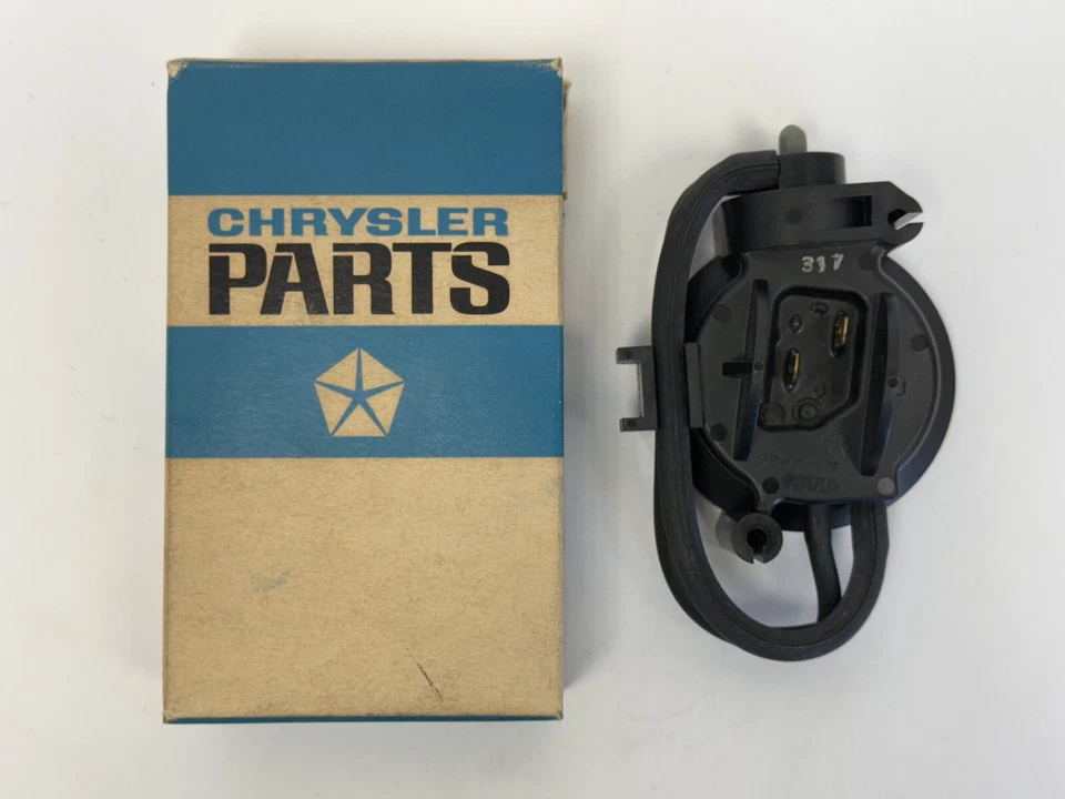 Dodge Chrysler Plymouth 1968-1971 aire acondicionado calentador vacío tiempo retardo relé 2837697 nuevo de stock Foto 3 de 4