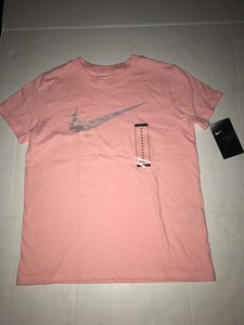 pink and gray nike shirt