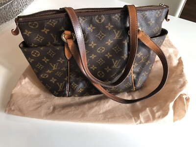 Louis Vuitton Totally Pm