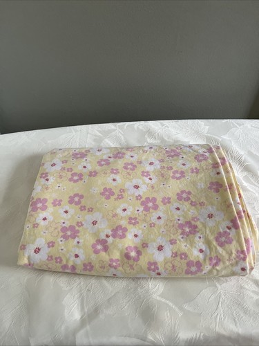 Pottery Barn Kids Flat Sheet Yellow With Pink White Flowers Twin