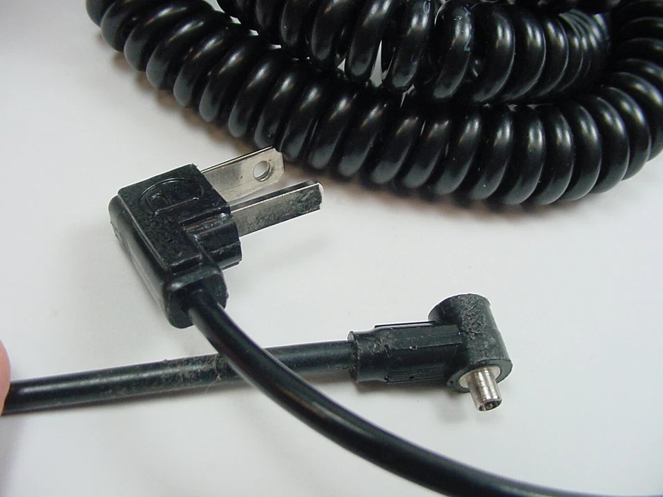 Sync Cord Male Household to Male PC 8' | Paramount USA | $29.95 | #1 | - Image 2 of 2
