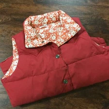 AMERICAN EAGLE Snap Down Burgundy Quilted Insulated Vest Jacket Women's Size S