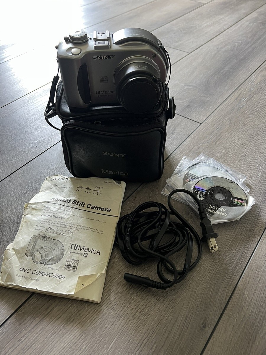 Sony Mavica MVC-CD300 3.3 MP Digital Camera - Silver