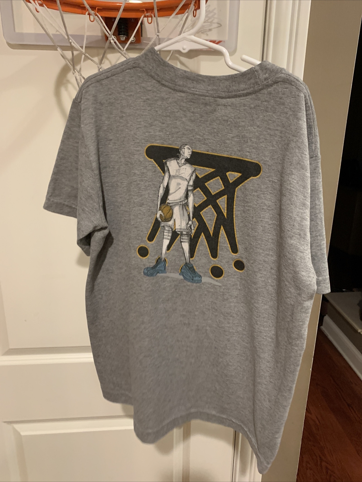 Picture 4 of 4