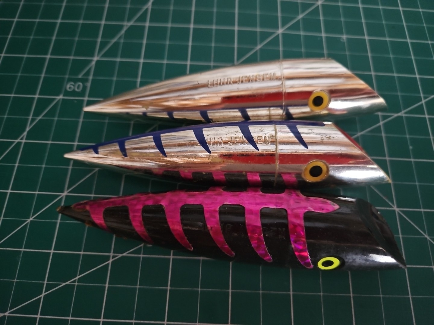 3pc LOT - #5 Jplug Salmon Plugs - Rattling J-PLUG Luhr Jensen - Image 1