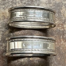 A Good Matching Pair of London Hallmarked Solid Silver Napkin Rings 17.2g