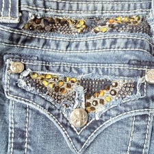 Miss Me Women  s Skinny Jeans Size 27 Embroidery And Stones Read