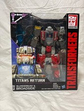 Hasbro Transformers Titans Return Voyager Class Blunderbuss and Broadside