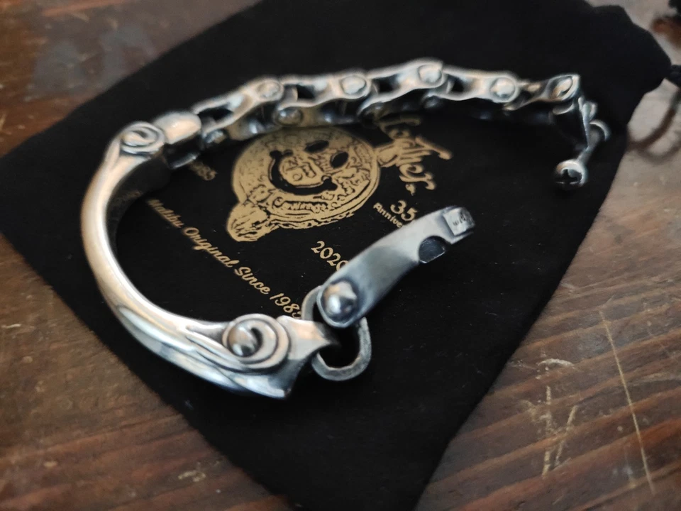 Brazalete de palanca de plata esterlina con eslabones de onda articulados en U de cuero de pared BWL Bill Foto 2 de 4