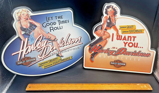 2 Harley Davidson 3 D Vintage Pinup Girls Raised I want you and Good Times Signs