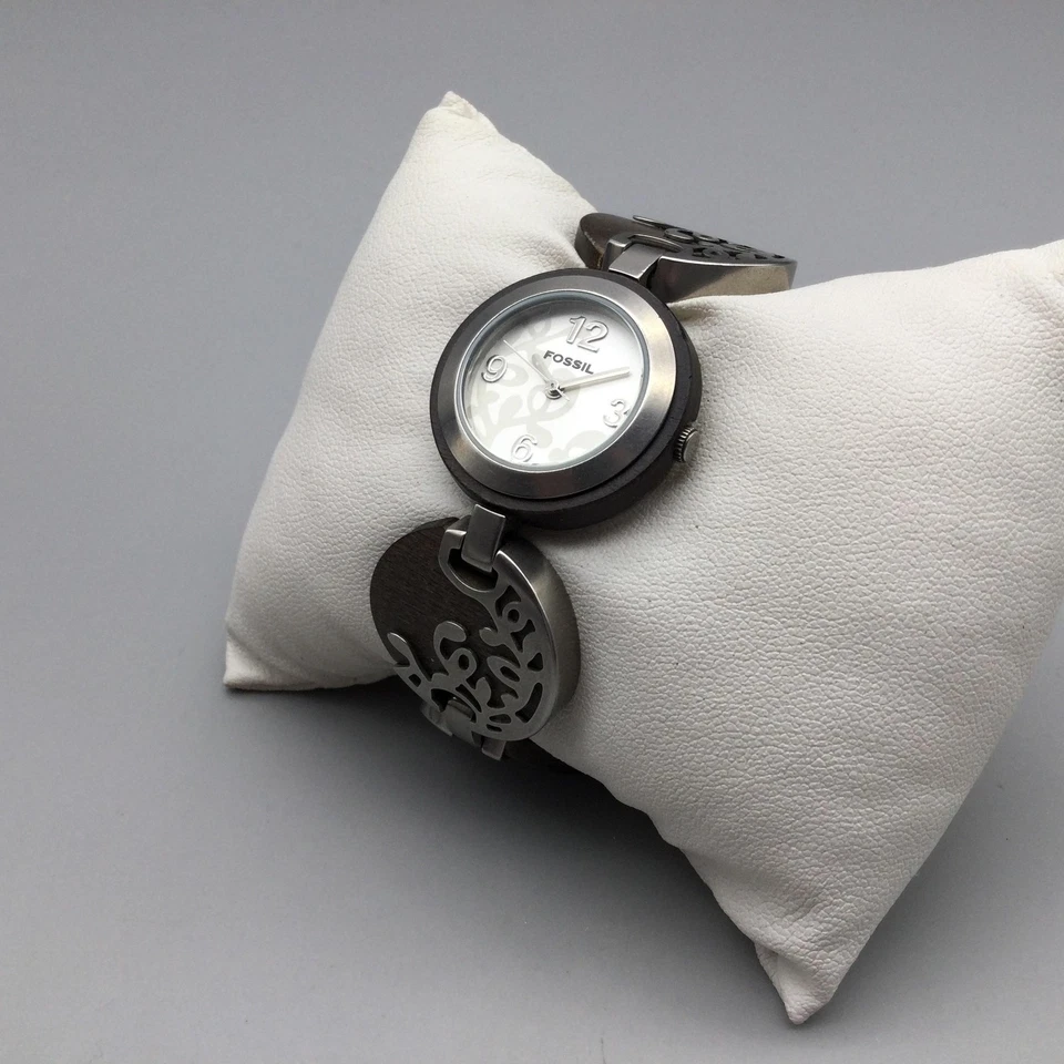 Disco de madera Fossil para mujer 27 mm tono plata eslabones florales ES-2051 batería nueva 5,75" Foto 4 de 4