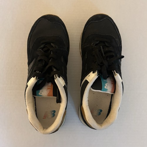 New Balance 574 Global Surf Women’s Size 7 Black Off-White Seakers Classic Retro - Picture 5 of 7