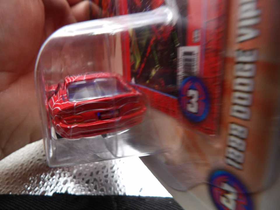 SPIDER-MAN  1999 DODGE VIPER GTS       2004 JOHNNY LIGHTNING MARVEL COMICS  1:64 - Image 4 of 4