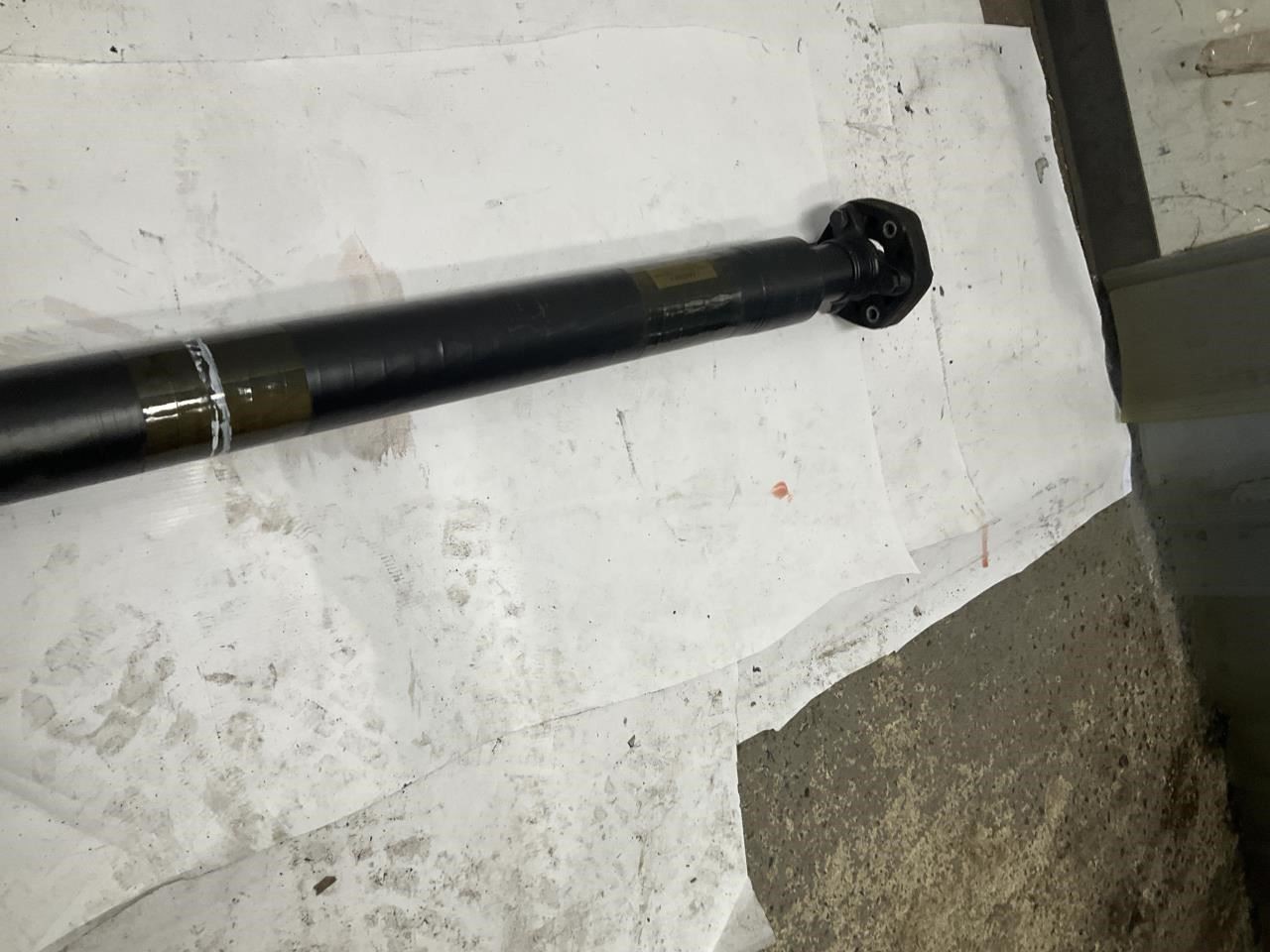 23-24 Maserati Grecale 2.0L AWD AT Rear Driveshaft Drive Shaft Propeller Q
