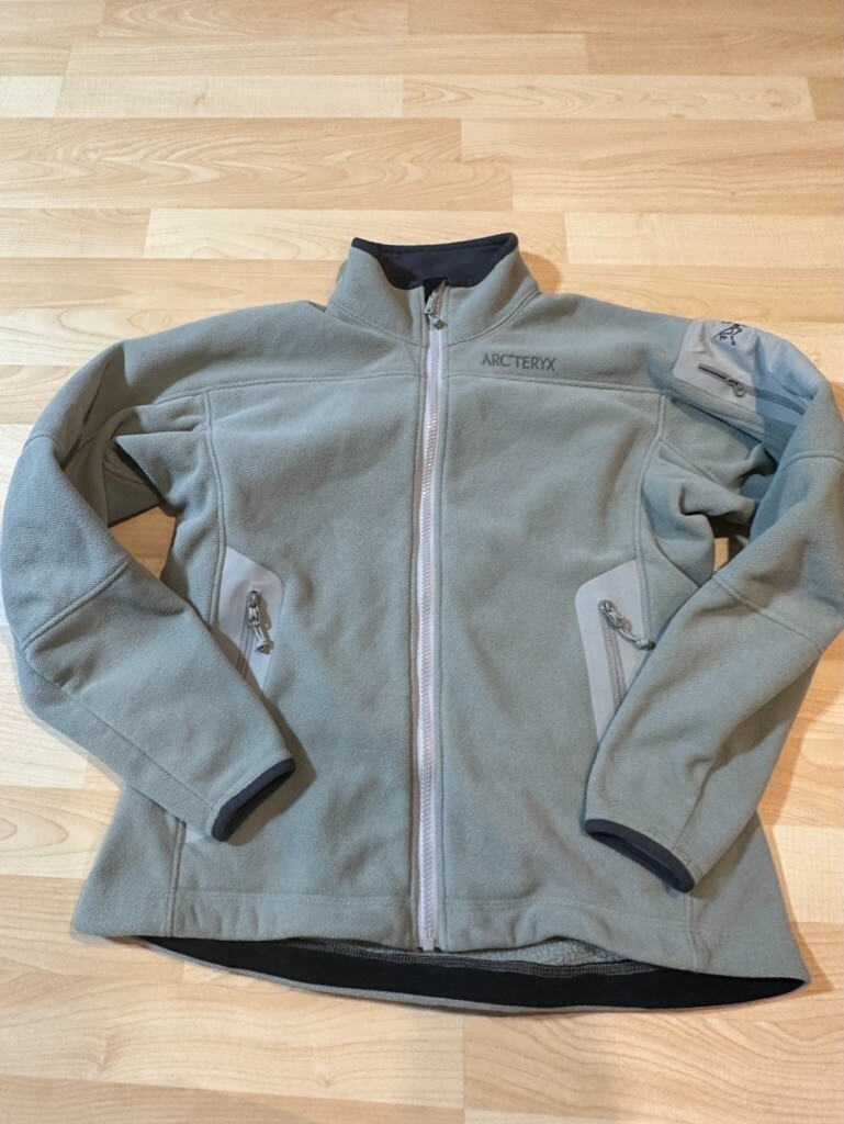 ARC'TERYX Arc'tyrex Covert Giacca Cardigan Donna Medium Made in Canada Verde