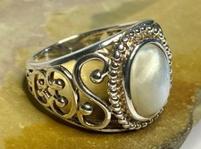 Vintage Sterling Silver Mother of Pearl Oval Stone Ornate Openwork Ring Size 7