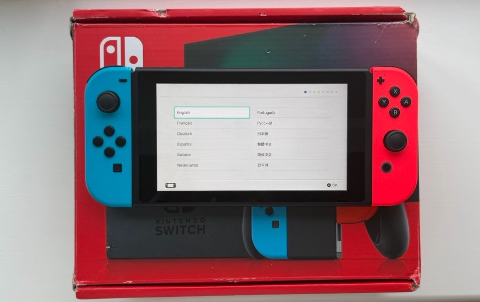 Nintendo Switch V2 Red/Blue Console - Boxed with Accessories