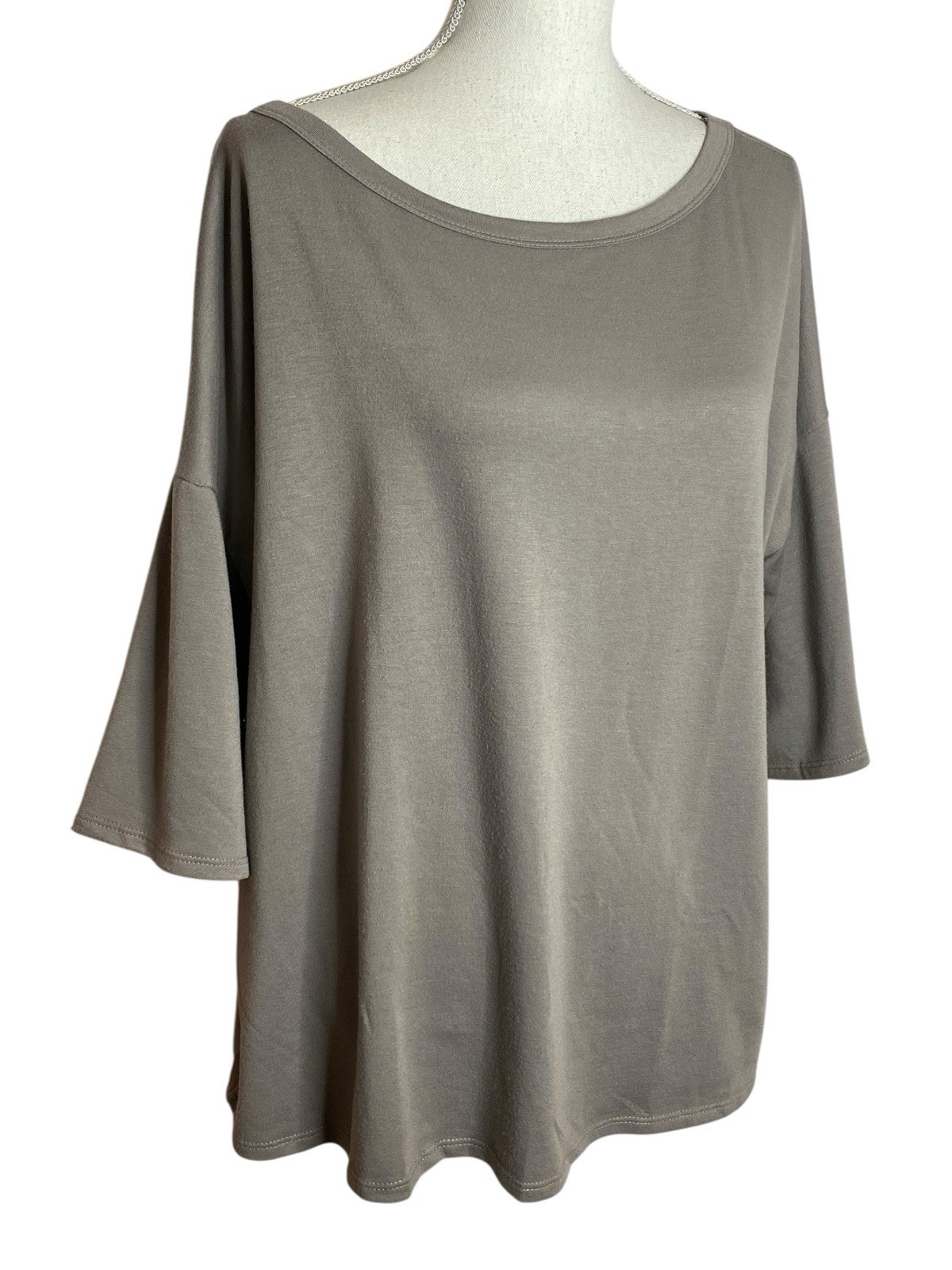 Three Bird Nest Medium Brown Ruffle Split Back To… - image 3