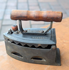 Antique Japanese Charcoal Heated Iron Vintage Coal Fire Iron Damage Present JP