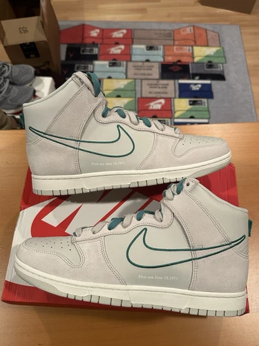 Size 11.5 - Nike Dunk SE High First Use Pack Green Noise DH0960-001 Sneakers