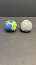 Juego de cerámica vintage Tierra Luna Sal Pimienta Shakers Space Planet