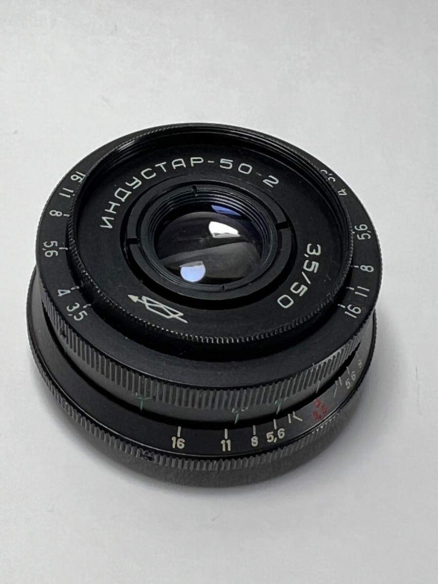 INDUSTAR 50-2 3,5/50 KMZ M42 Lens USSR Portrait Compact