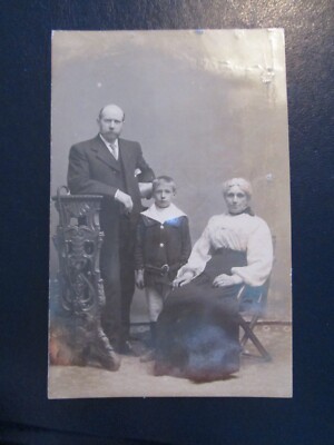 Postkarte - Familiengruppe (Burnham Fotograf, Skegness) unbesendet
