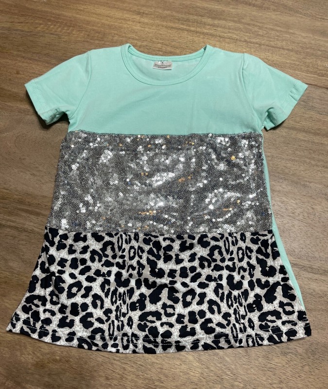 Girls Boutique Leopard Print Sequin Short Sleeve Shirt Size 4