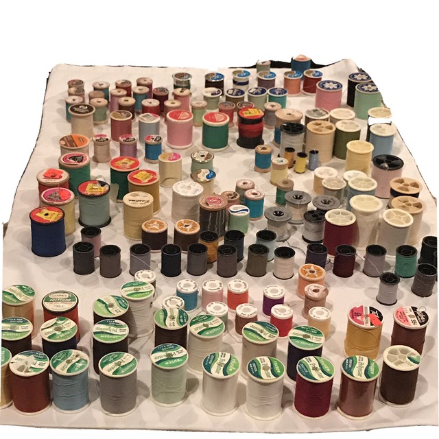 Lot Sewing Thread Assorted Over 100 Pieces Vintage to New Varied Makers