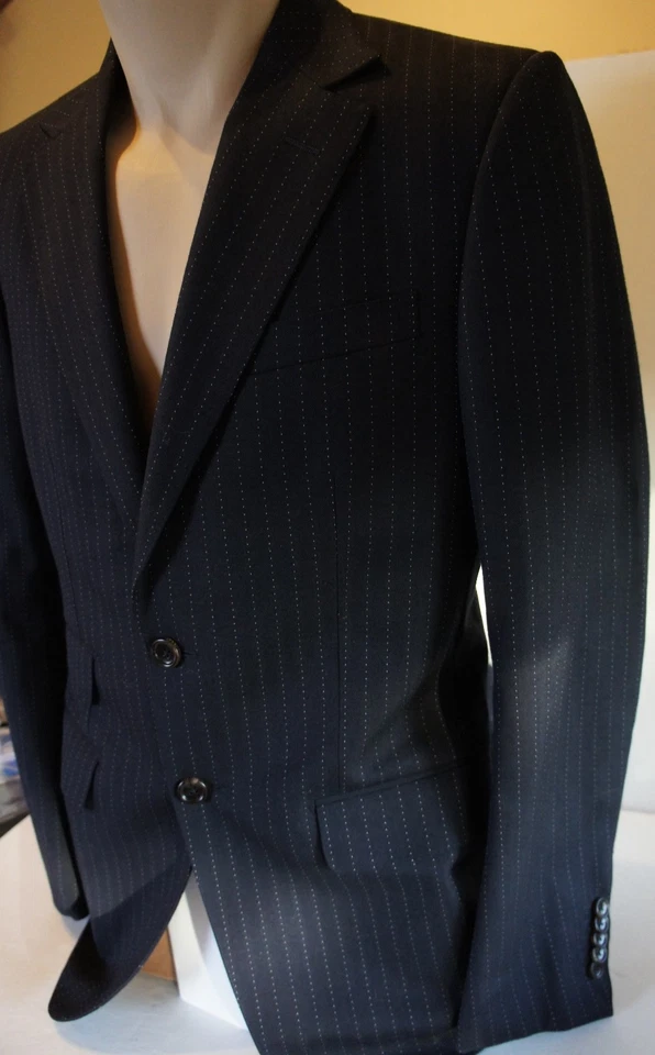 GUCCI Blue/Navy Pin Stripe Long Sleeve Button Wool Suit Jacket Men  Size 7 - 46R - Image 2 of 4